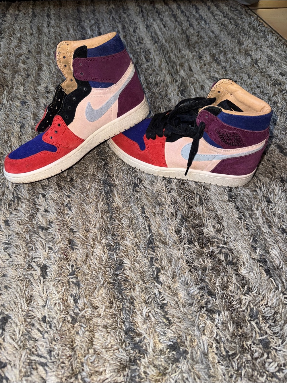 Nike Jordan 1 Retro High OG x Aleali May Court Lux sneakers. 